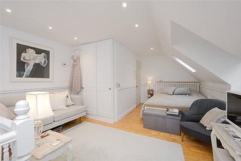 1 bedroom terraced house for sale, Gibbon Mews, Gibbon Road, Kingston upon Thames, KT2