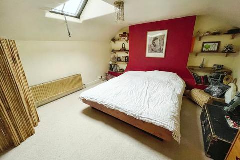 3 bedroom end of terrace house for sale - Abbots Nook, Chester, Cheshire, CH2
