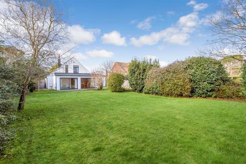 4 bedroom chalet for sale, Lion Road, Bognor Regis, West Sussex