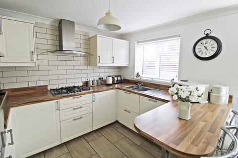 26 Bluebell Drive, Llanharan, Pontyclun, CF72 9UN