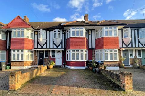 31 Dudley Drive, Morden, SM4 4RJ