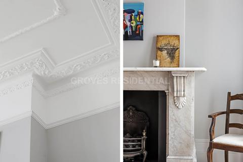 30 Chestnut Grove, New Malden, KT3 3JN