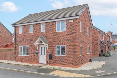 3 bedroom detached house for sale, Laceby Close, Brockhill, Redditch, Worcestershire, B97