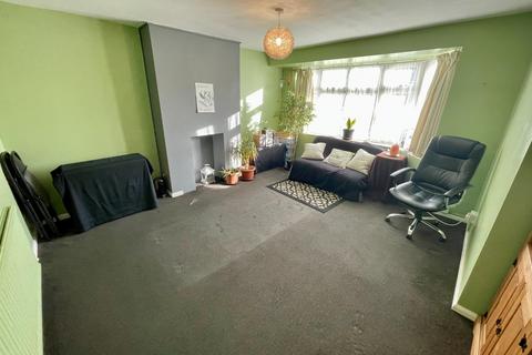 2 bedroom ground floor maisonette for sale, Hillary Close, Luton, Bedfordshire, LU3 3DL
