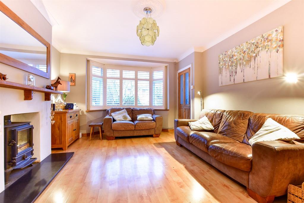 Vincent Lane, Dorking, Surrey 2 bed terraced house for sale £450,000