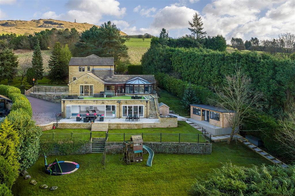 Redwood Road, Uppermill, Saddleworth 4 bed detached house for sale £