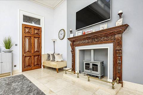 2 bedroom flat for sale, Elsenham CM22