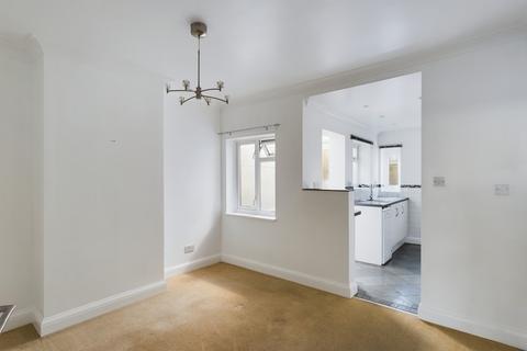 15 Boscombe Road, Folkestone, CT19 5BD