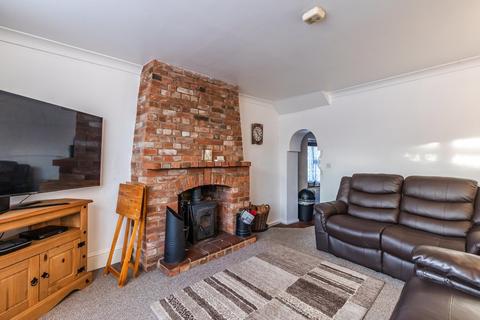 4 bedroom end of terrace house for sale, Snettisham