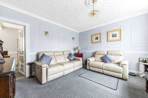 146 Anstridge Road, London, SE9 2LN