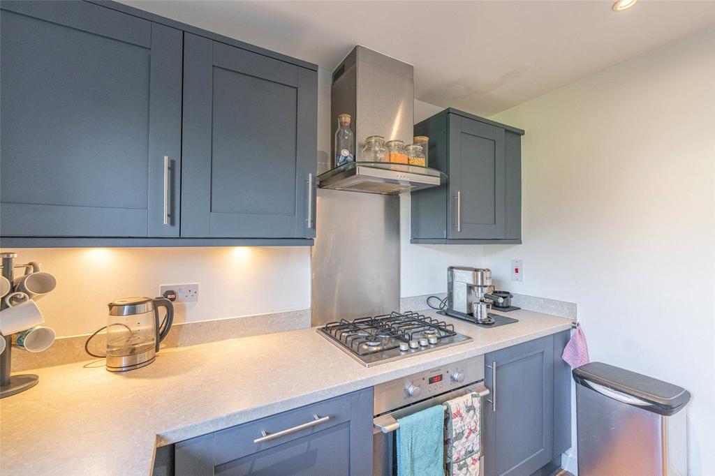 Kitchen Alt