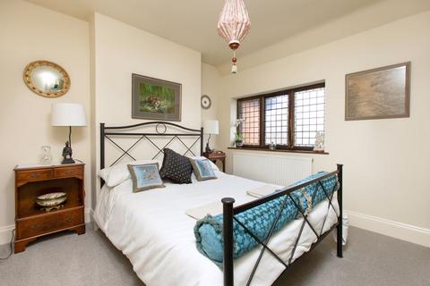 2 bedroom terraced house for sale - Islington, Trowbridge