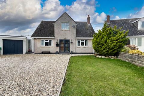 4 bedroom detached house for sale, 6 Windmill Close, Llantwit Major, The Vale of Glamorgan CF61 2SW