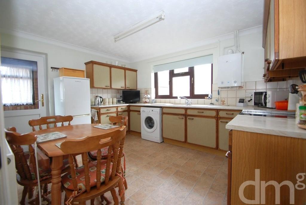 Morley Road, Tiptree 2 bed detached bungalow for sale £400,000