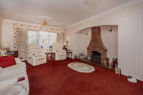 3 bedroom detached house for sale, Cottage View, Codsall, Wolverhampton