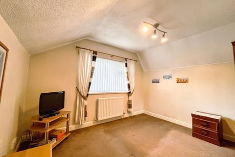 23 Furzeland Drive, Neath, SA10 7UF