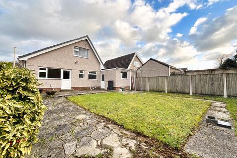 23 Furzeland Drive, Neath, SA10 7UF