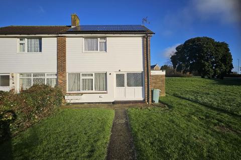 2 bedroom semi-detached house to rent, Miller Close, Newport