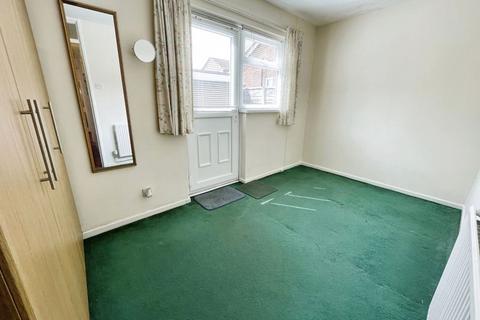 9 Tipton Close, Radcliffe, Manchester, M26 3WZ