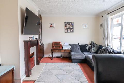 3 bedroom semi-detached house for sale, Mandeville Way, Benfleet