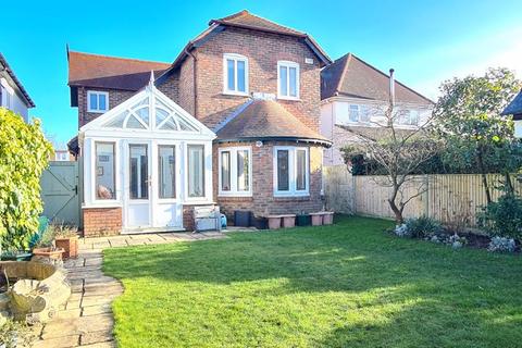 4 bedroom detached house for sale - Cottes Way, Hill Head, PO14