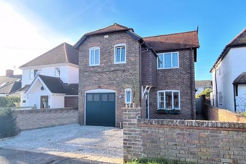 4 bedroom detached house for sale - Cottes Way, Hill Head, PO14