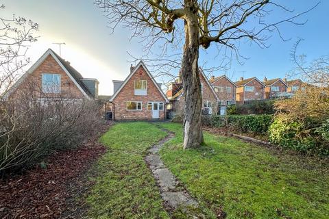 3 bedroom detached house for sale - High View Road, Endon, Staffordshire Moorlands, ST9