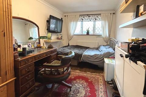 4 bedroom detached house for sale, Bradshaw Close, Longlevens, Gloucester