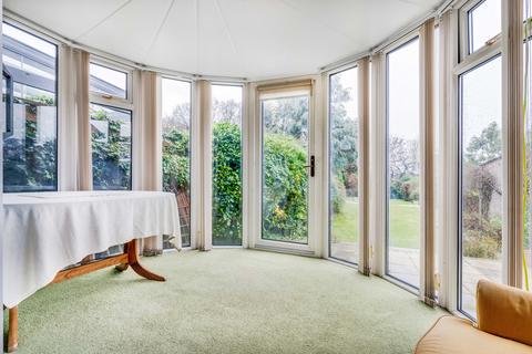 68 Pickhurst Park, Bromley, BR2 0TW