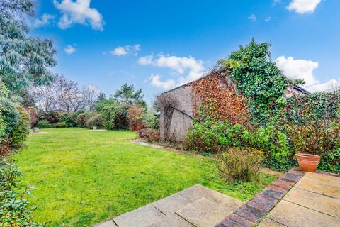 68 Pickhurst Park, Bromley, BR2 0TW
