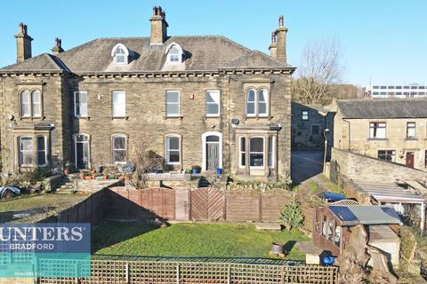 6 bedroom semi-detached house for sale - Hodgson Fold Bradford, West Yorkshire, BD2 4EB