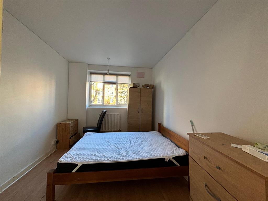 Bedroom 2, Alfreda Court, Eden Harper