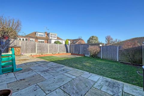 4 bedroom detached house for sale, Gainsborough Close, Billericay