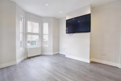 85 Selby Road, London, E11 3LS