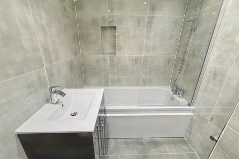 85 Selby Road, London, E11 3LS