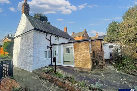2 bedroom cottage for sale, School Lane, Abthorpe