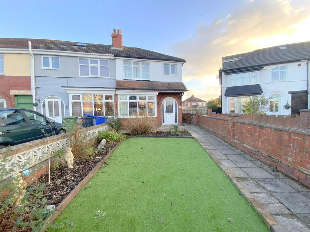 Campden Crescent, Cleethorpes 3 bed end of terrace house for sale £145,000