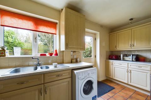 3 bedroom semi-detached house for sale - The Covers, Swalwell, Newcastle Upon Tyne, NE16