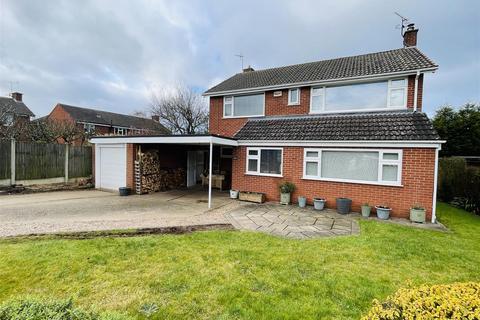 4 bedroom detached house for sale, Orchard Close, Southwell