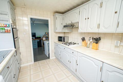 3 bedroom semi-detached house for sale, Kiteleys Green, Leighton Buzzard