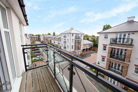 2 bedroom flat for sale, Holford Way, London