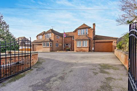 5 bedroom detached house for sale, Spot Lane, Bearsted, Maidstone