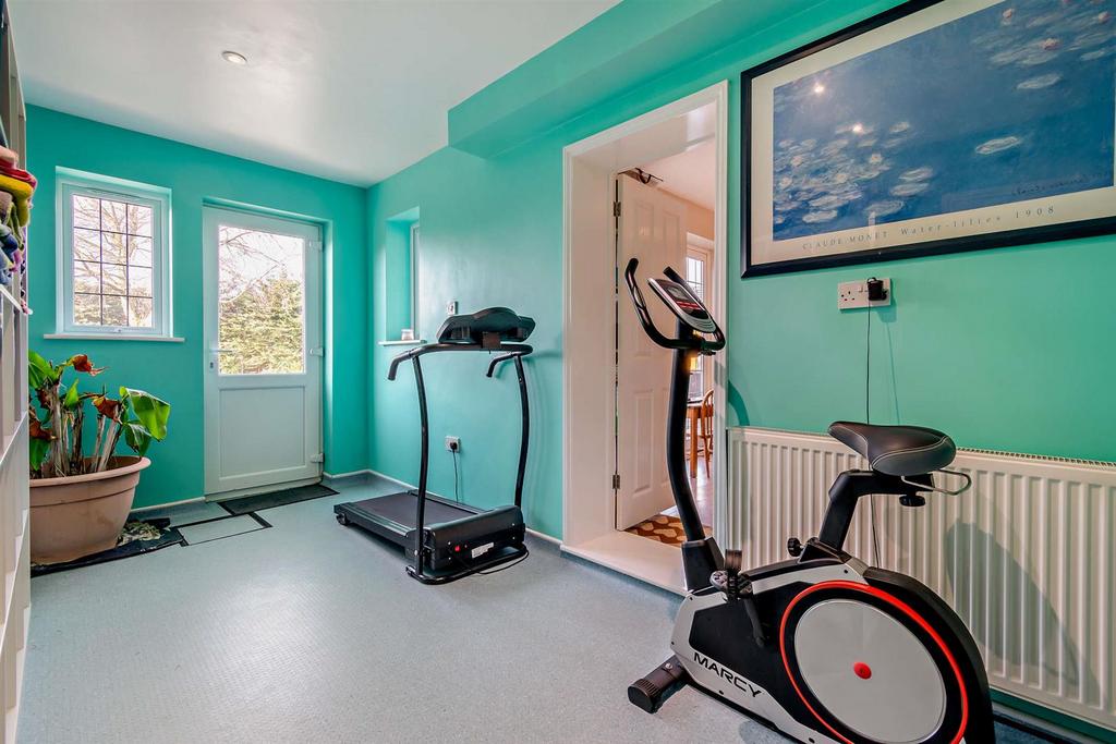 8582692-interior17-800.jpg