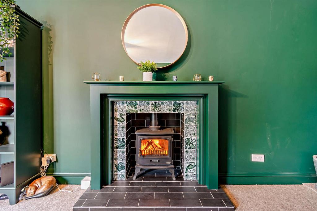 8582692-interior12-800.jpg
