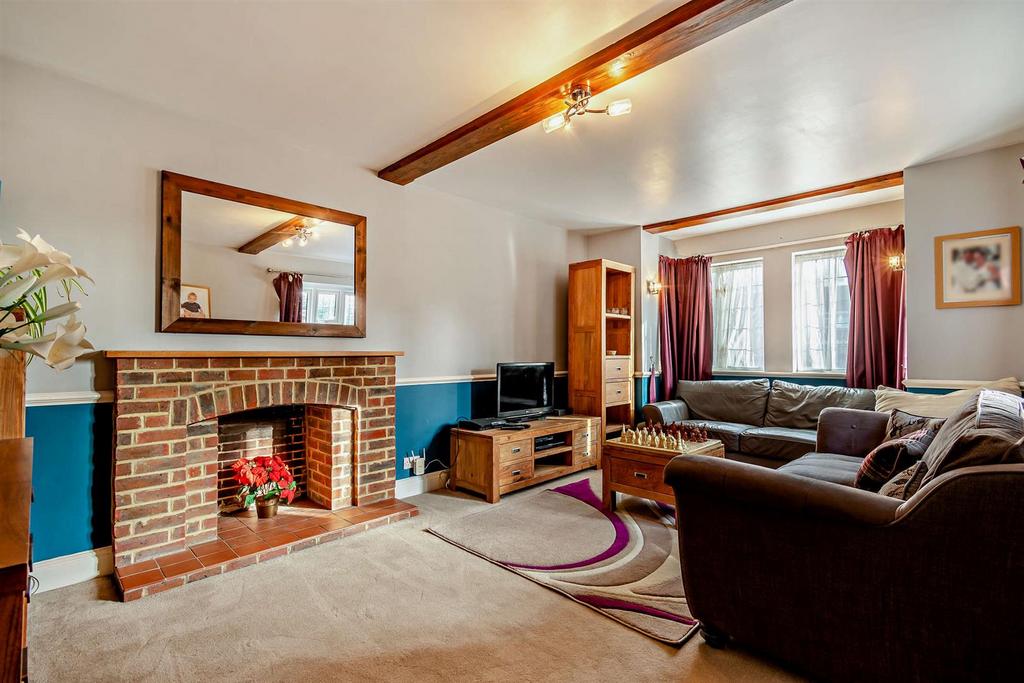 8582692-interior01-800.jpg