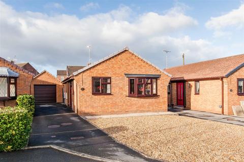2 bedroom detached bungalow for sale - Boundary Close, Staveley, Chesterfield