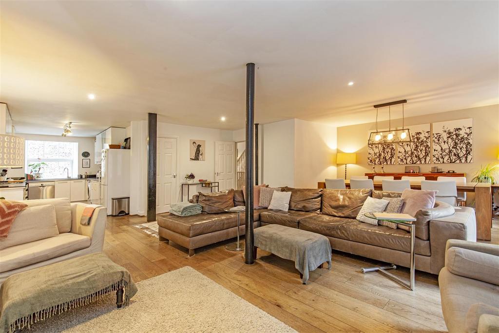 Waterside, 3 Town House, Litton Mill... 4 bed end of terrace house for