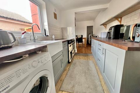 3 Coronation Road, Burnham-on-crouch, CM0 8HW