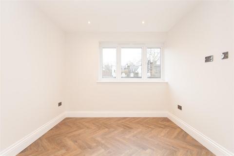 2 bedroom flat for sale, Hollybush Place, London