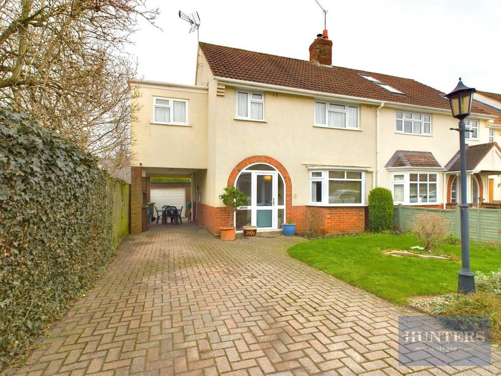Bournside Drive, Cheltenham 4 bed house for sale £495,000